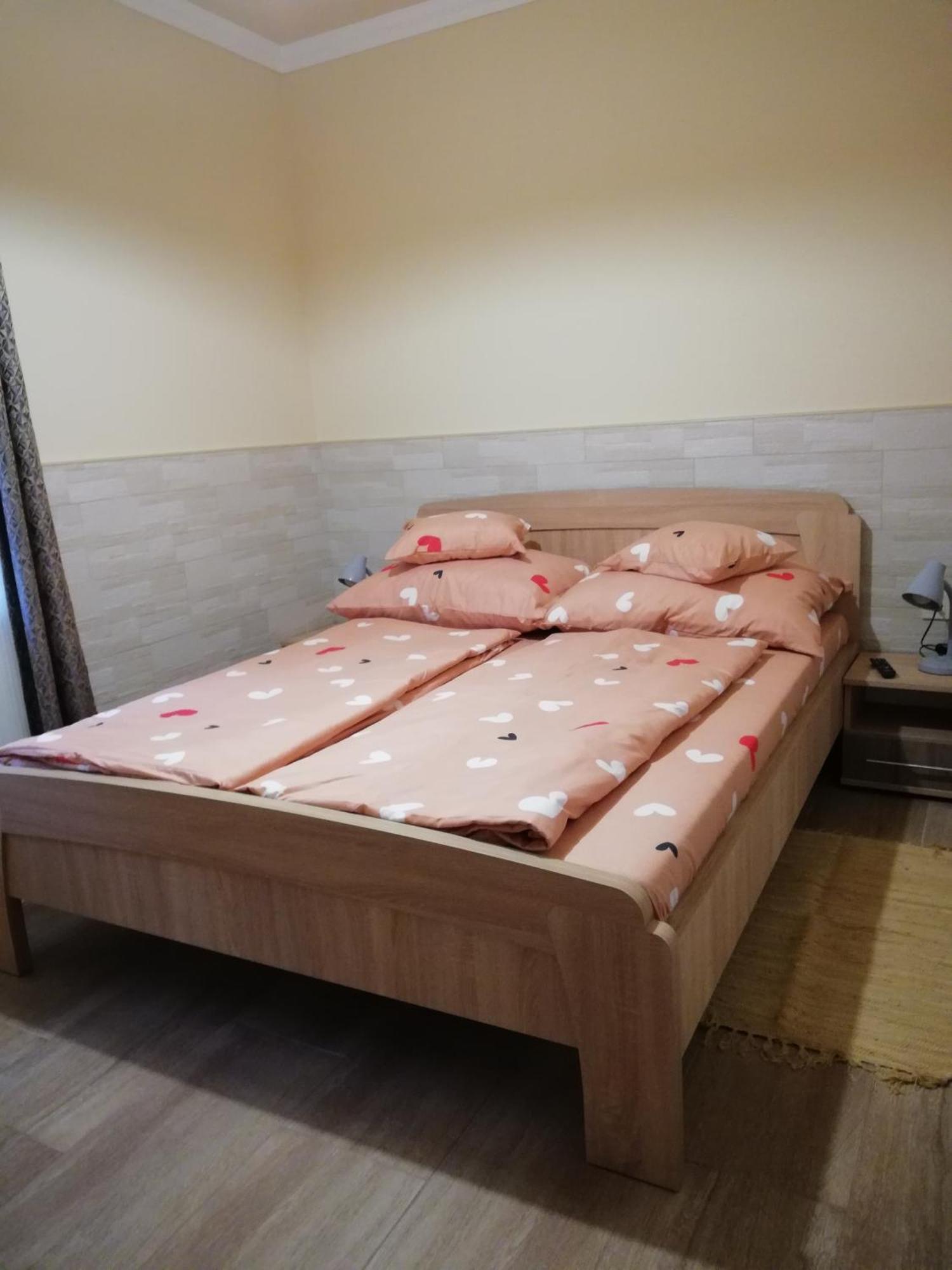 Imola Es Andrea Apartmanhaz 3 Hajdúszoboszló Exterior foto